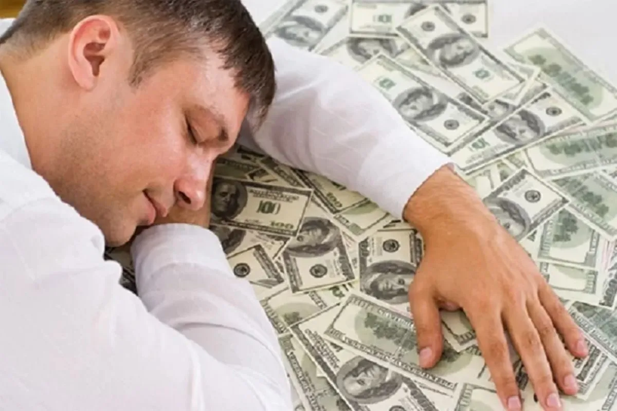 nằm mơ thấy tiền đánh cược con gì