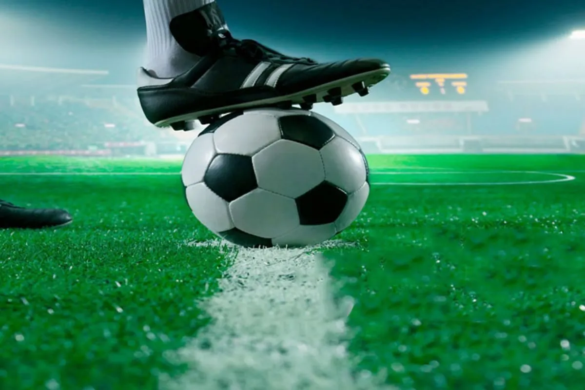 soi kèo bóng đá với cá độ bóng đá khác hay giống nhau